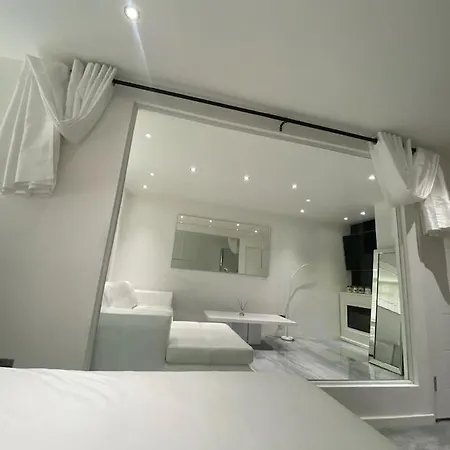 A Comfort & Peaceful Apartment Eltham Extérieur photo