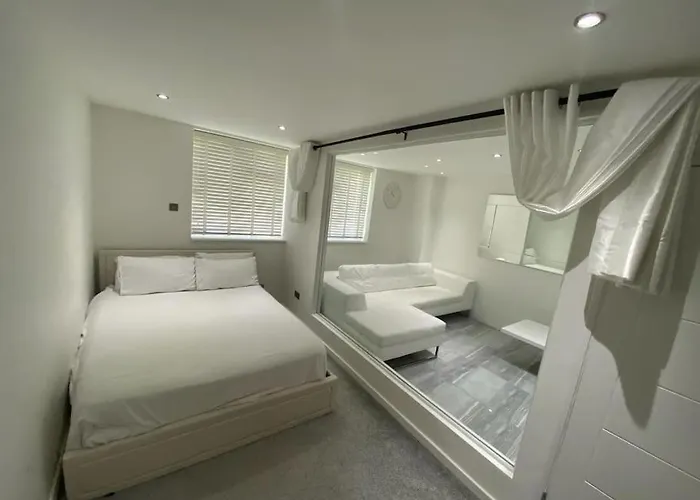 A Comfort & Peaceful Apartment